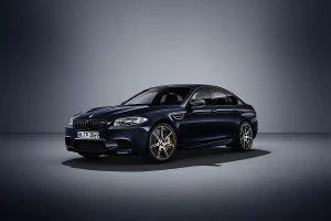 BMW представила спецверсию M5 Competition Edition &copy;&nbsp;Фото ЮГА.ру