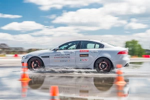 Компания Continental представила и испытала новую шину SportContact 6 &copy;&nbsp;Фото ЮГА.ру