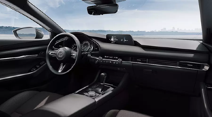 Салон новой «тройки» &copy;&nbsp;Фото Mazda