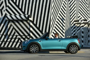 Новый MINI Convertible &copy;&nbsp;Фото ЮГА.ру