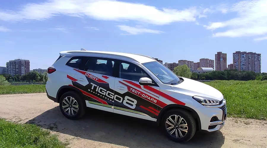Chery Tiggo 8 в Краснодаре &copy;&nbsp;Фото Евгения Мельченко