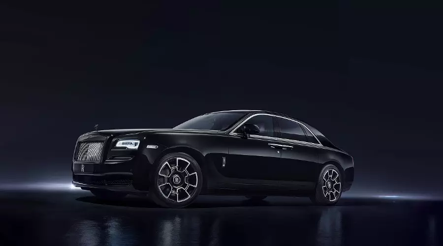 Серия Black Bage: "Темная сторона" классического Rolls-Royce &copy;&nbsp;Фото ЮГА.ру