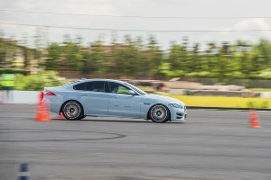 Компания Continental представила и испытала новую шину SportContact 6 &copy;&nbsp;Фото ЮГА.ру