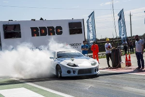 Самые быстрые машины России в столице Чечни &copy;&nbsp;Фото Евгения Мельченко, Юга.ру