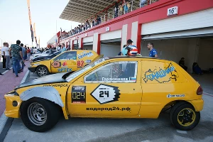 В Грозном завершился чемпионат России по дрэг-рейсингу &copy;&nbsp;Фото ЮГА.ру