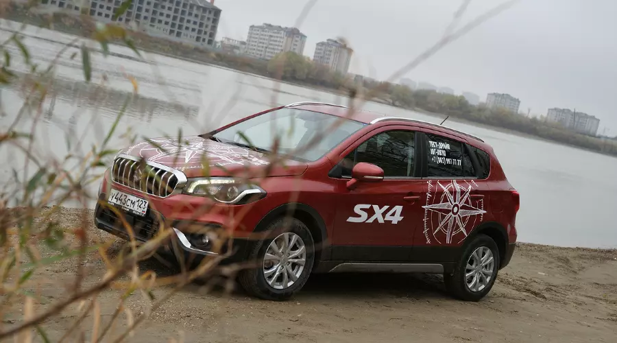 Тест-драйв Suzuki SX4. Обновленный вариант 2016 – 2017 года &copy;&nbsp;Фото ЮГА.ру