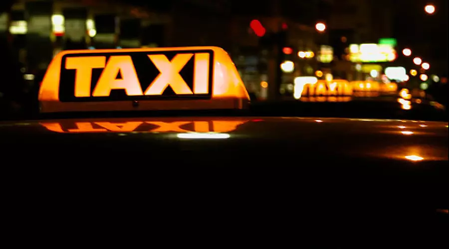 Такси &copy;&nbsp;Фото ЮГА.ру
