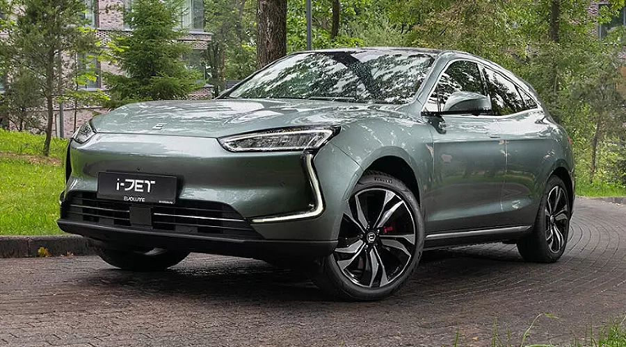 Кроссовер Evolute i-Jet &copy;&nbsp;Фото Evolute