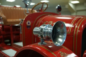 Музей спортивных и классических автомобилей на "Сочи Автодроме" &copy;&nbsp;Фото ЮГА.ру
