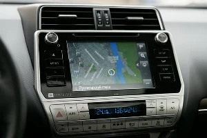 Новый Toyota Land Cruiser Prado &copy;&nbsp;Фото Евгения Мельченко, Юга.ру