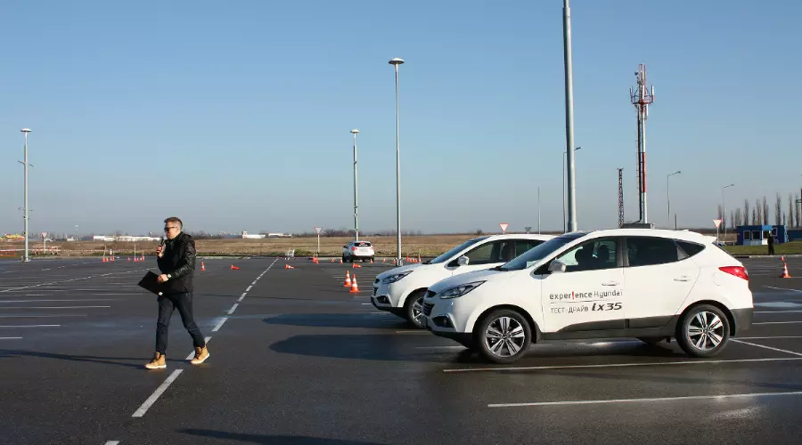 Кино в стиле Hyundai &copy;&nbsp;Фото ЮГА.ру
