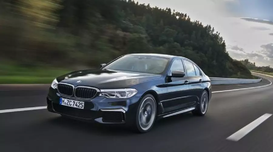 BMW представил новую версию «пятерки» M Performance &copy;&nbsp;Фото ЮГА.ру
