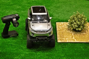 Стартовали продажи Land Rover Discovery Sport &copy;&nbsp;Фото ЮГА.ру