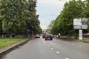 автомобиль дорога &copy;&nbsp;Фото ЮГА.ру