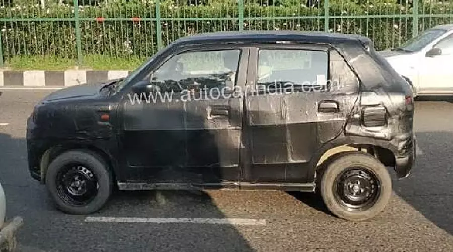 Кроссовер Suzuki S-Presso &copy;&nbsp;Фото autocarindia.com