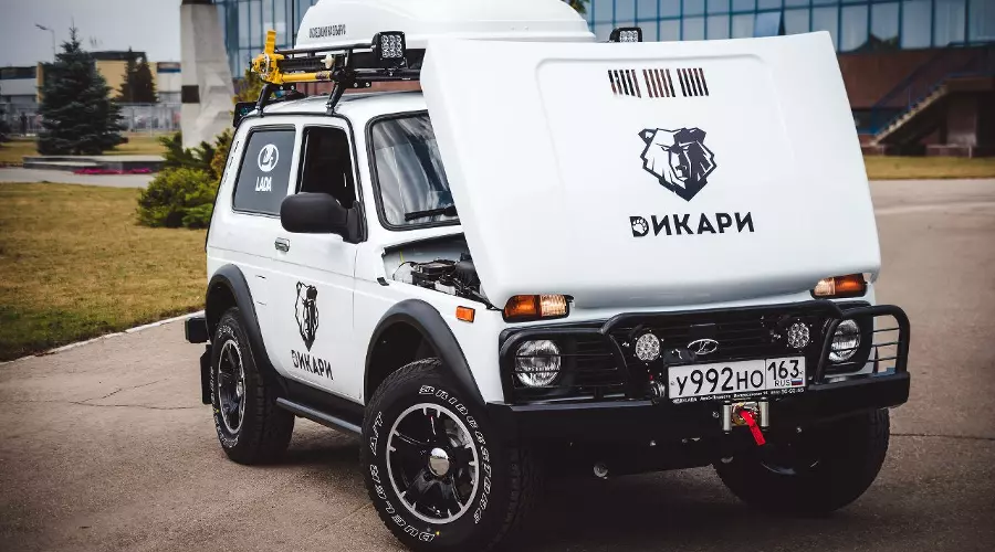 "Дикари" штурмуют Эльбрус: начало сезона экстремальных путешествий на LADA 4х4 (фото Сергея Матвеева) © Фото ЮГА.ру "Дикари" штурмуют Эльбрус: начало сезона экстремальных путешествий на LADA 4х4 (фото Сергея Матвеева) © Фото ЮГА.ру