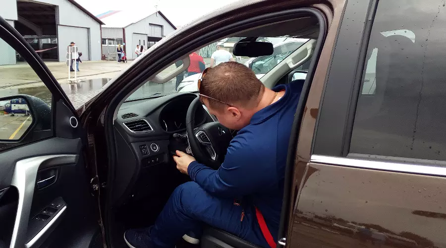 Авторынок России &copy;&nbsp;Фото Евгения Мельченко, Юга.ру