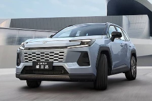 Toyota Wildlander &copy;&nbsp;Фото GAC-Toyota