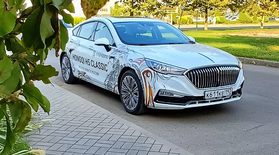 Hongqi H5 Classic &copy;&nbsp;Фото Евгения Мельченко