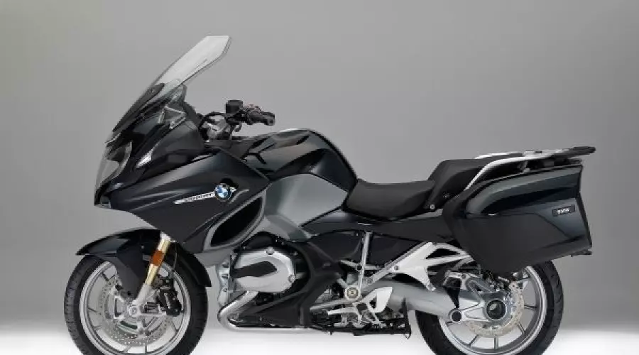 BMW Motorrad представляет новинки 2017 года © Фото ЮГА.ру BMW Motorrad представляет новинки 2017 года © Фото ЮГА.ру