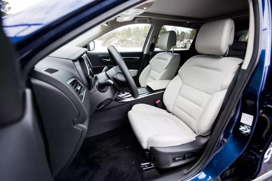 Салон Renault Koleos