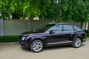 Bentley Bentayga V8 &copy;&nbsp;Фото Евгения Мельченко, Юга.ру