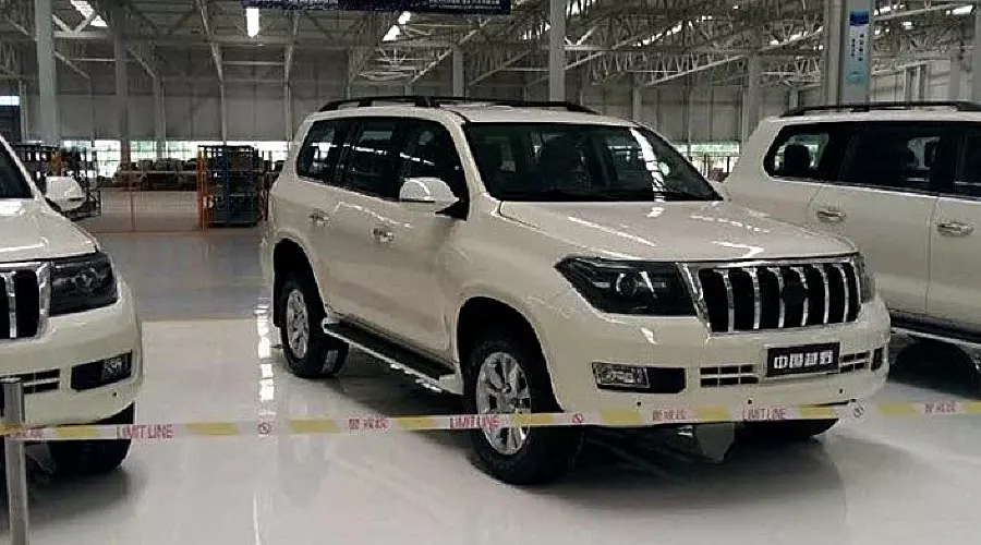 Китайский Land Cruiser &copy;&nbsp;Фото с сайта tlc.ucoz.ae