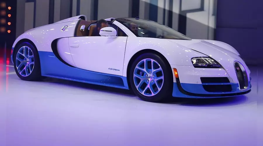 Paris Motor Show 2012 &copy;&nbsp;Фото ЮГА.ру