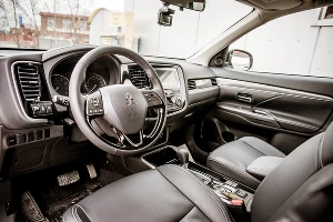 Новый Mitsubishi Outlander &copy;&nbsp;Фото Евгения Мельченко, Юга.ру