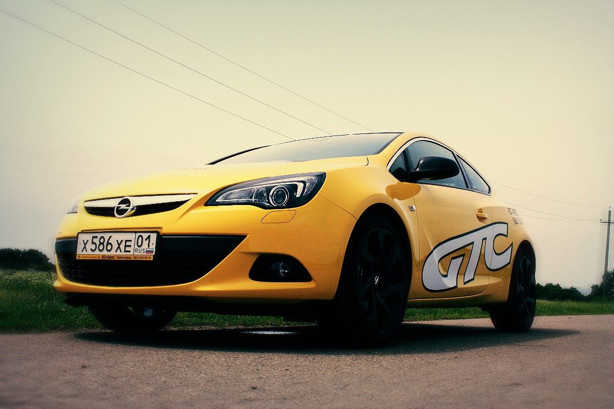 Opel Astra GTC. Спорт-купе из Рюссельсхайма