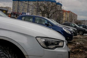 Авторынок имеет свои законы &copy;&nbsp;Фото Евгения Мельченко, Юга.ру