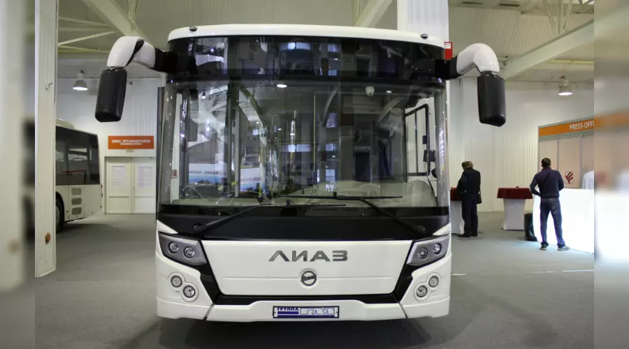 ЛИАЗ-5292.30 на выставке MOBI 2013 в Краснодаре &copy;&nbsp;Фото ЮГА.ру