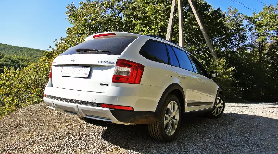 Тест-драйв новой Skoda Octavia Scout &copy;&nbsp;Фото ЮГА.ру