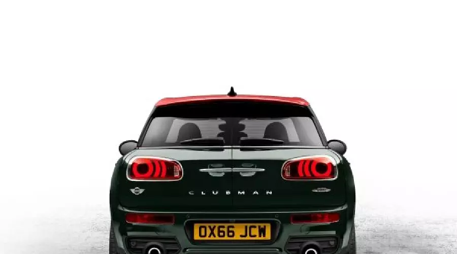 Новый MINI John Cooper Works Clubman © Фото ЮГА.ру Новый MINI John Cooper Works Clubman © Фото ЮГА.ру