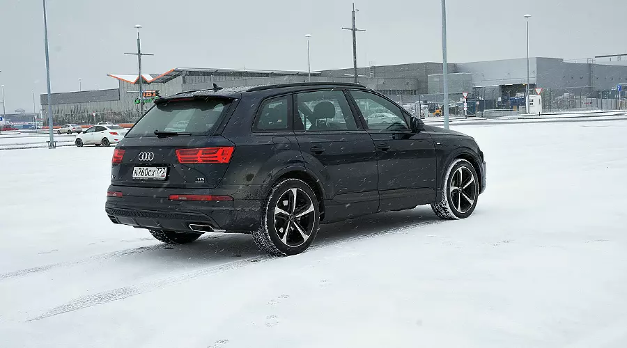 Тест-драйв Audi Q7. Ингольштадтские кольца &copy;&nbsp;Фото ЮГА.ру