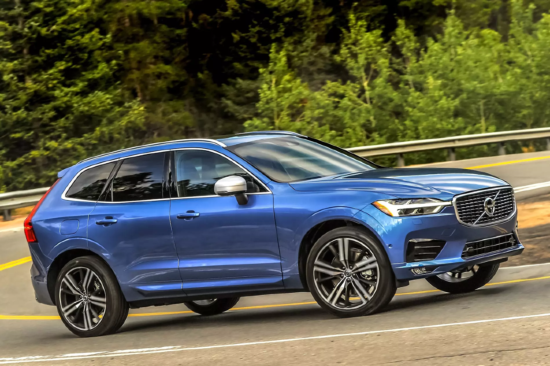 Новое поколение XC60