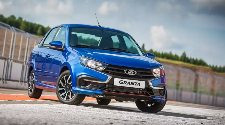 Lada Granta &copy;&nbsp;Фото АвтоВАЗ
