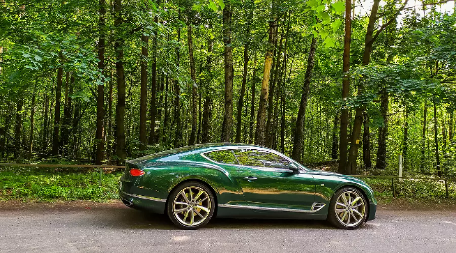 Bentley Continental GT &copy;&nbsp;Фото Евгения Мельченко, Юга.ру