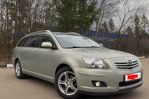 Toyota Avensis &copy;&nbsp;Фото:Цифрохайп