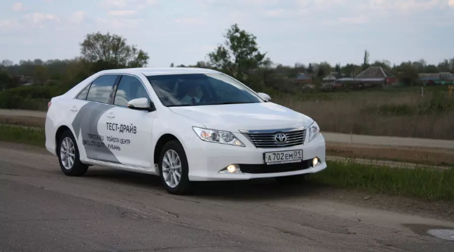 Toyota Camry 17 &copy;&nbsp;Фото ЮГА.ру