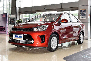 Kia Soluto © Фото autohome.com.cn