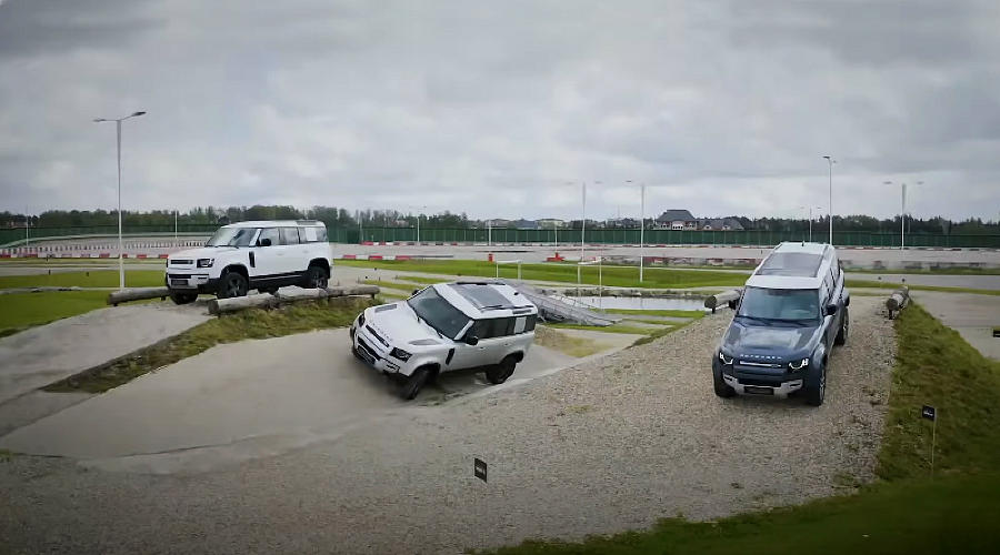 Новый Land Rover Defender © Скриншот прямого эфира мероприятия «DIGITAL DEFENDER DAY 2020» от Land Rover Russia