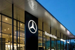 Дилер Mercedes-Benz &copy;&nbsp;Фото Mercedes-Benz