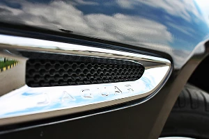 Jaguar XE. Компактный британский кот с резвым нравом &copy;&nbsp;Фото ЮГА.ру