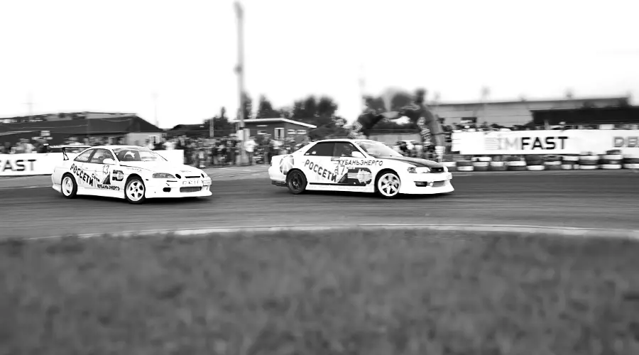 Итоги третьего этапа чемпионата ЮФО по дрифту "Drift Battle Series 2015" © Фото ЮГА.ру Итоги третьего этапа чемпионата ЮФО по дрифту "Drift Battle Series 2015" © Фото ЮГА.ру