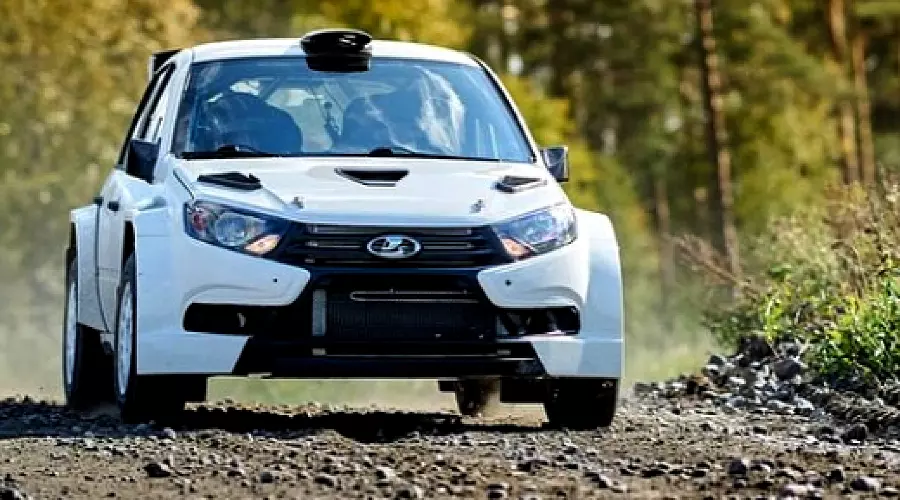 Lada Granta MR &copy;&nbsp;Фото из Instagram аккаунт MR-Motorsport