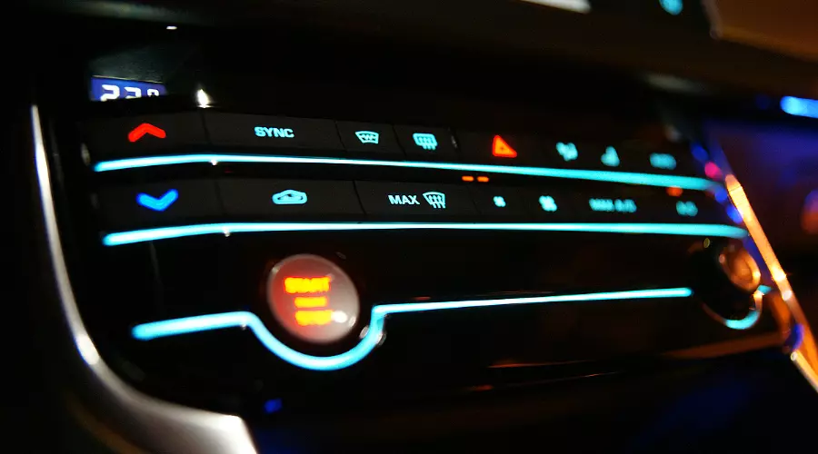 Тест-драйв нового Jaguar XF 2016 модельного года © Фото ЮГА.ру Тест-драйв нового Jaguar XF 2016 модельного года © Фото ЮГА.ру
