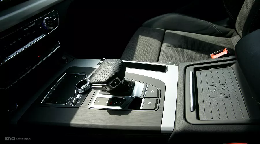 Салон нового Audi Q5