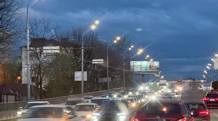 авто &copy;&nbsp;Сгенерировано с помощью нейросети Gigachat