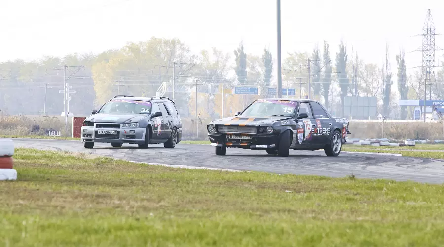 Итоги пятого этапа чемпионата Drift Battle Series 2015 (Фото: Антон Гурьев) © Фото ЮГА.ру Итоги пятого этапа чемпионата Drift Battle Series 2015 (Фото: Антон Гурьев) © Фото ЮГА.ру